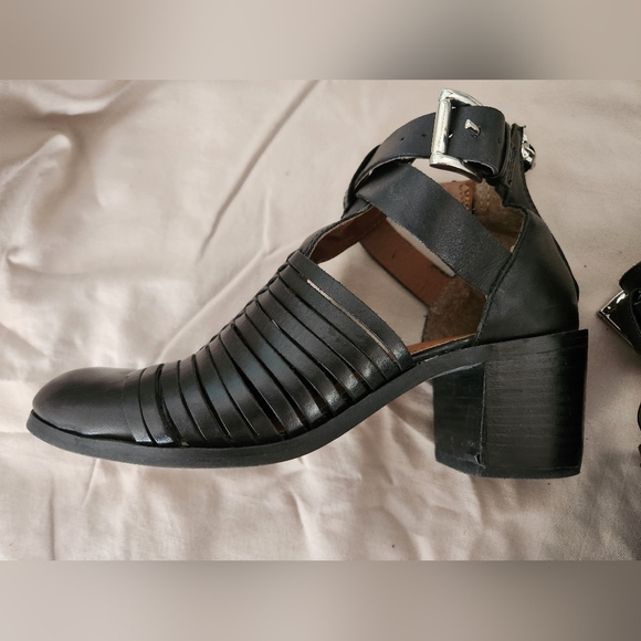 Jeffrey Campbell leather shoes - Picture 6 of 7